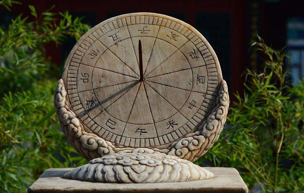 不像线夹的线夹,虎符月晷Lunar Dial 开箱简评